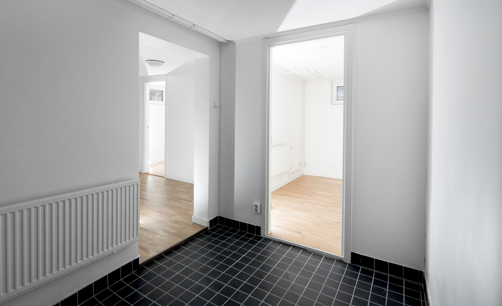 Källarkonverting till lägenhet. Sundbyberg Hallonbergen